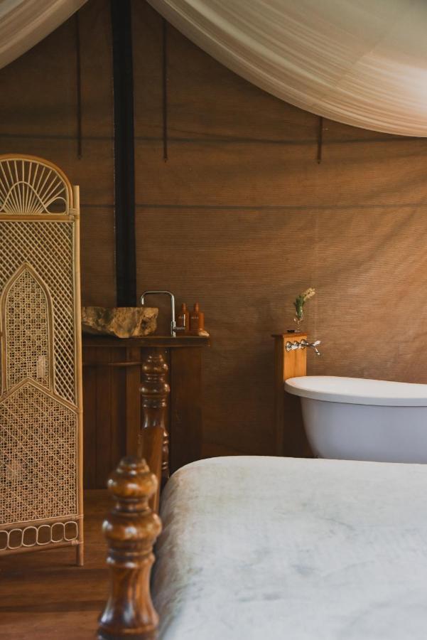 Silk Pavilions Glamping Mount Burrell Экстерьер фото